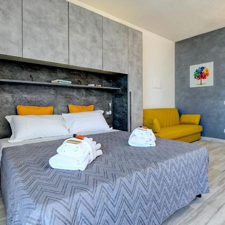 Studio Baldo - Brenzone Holiday Apartments Exterior foto